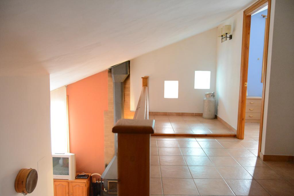 Hostal La Cuineta De Cal Triuet Gosol Ruang foto